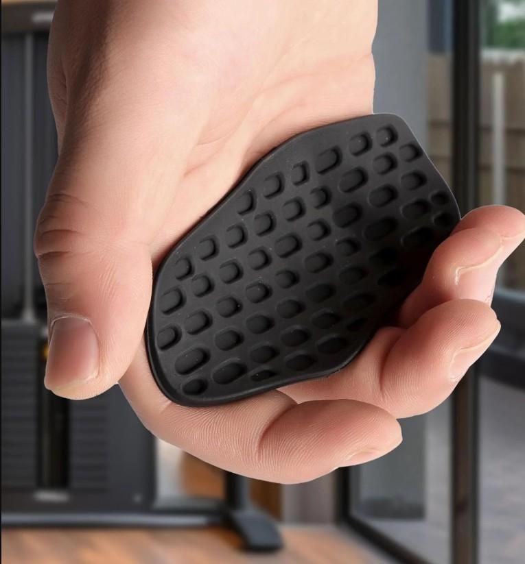 Rubber Gym Grips Fingerless Workout Grips - Ergonomic Rubber Hand Protector Gloves for Weight Lifting, Pull-Ups, Gym Training and Exercise, for men and women